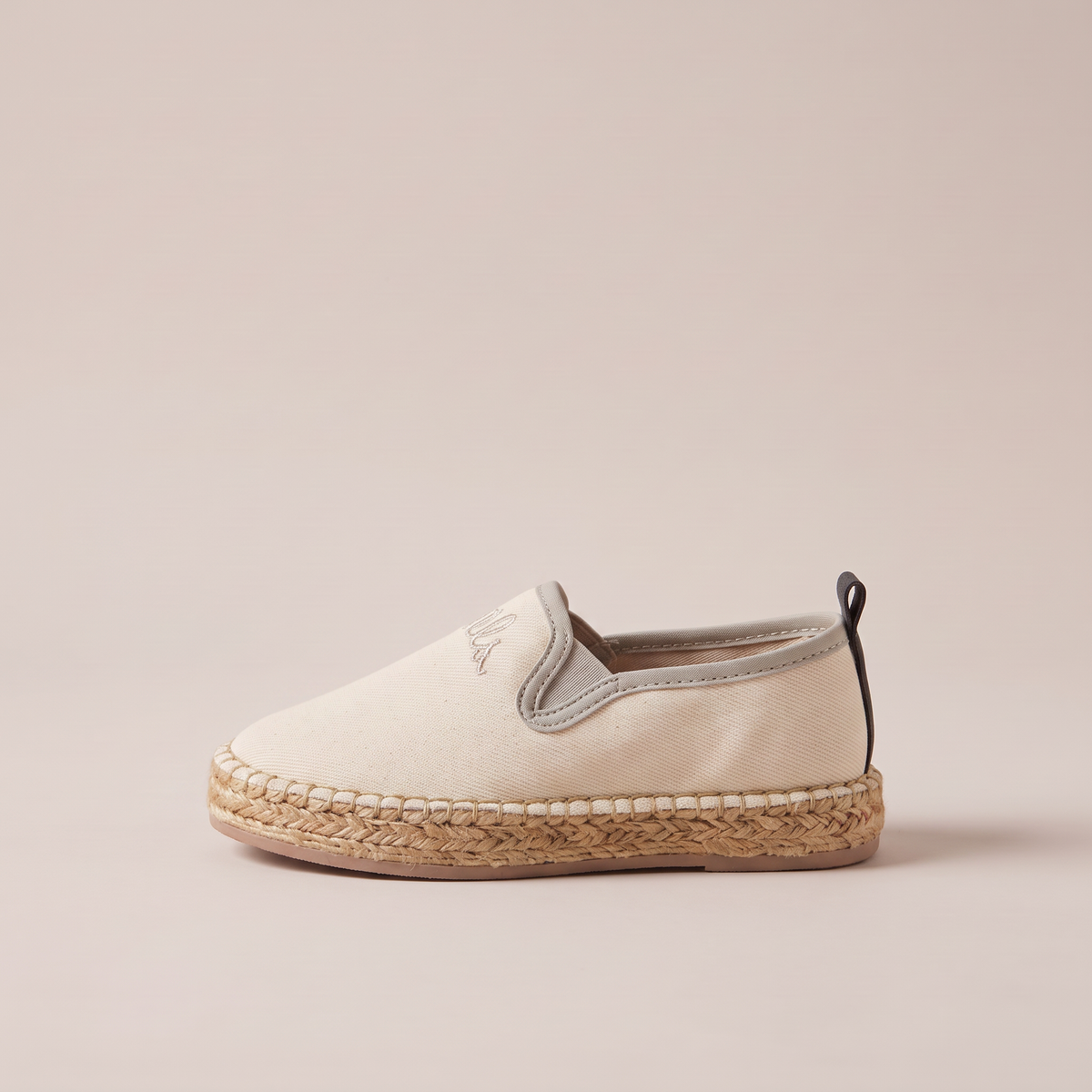 Clasicos Niño Crema - calzado artesanal Bells